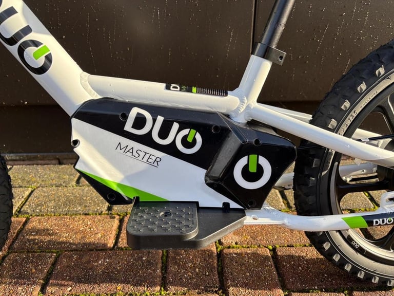 DUO BIKES - DUO 16 MASTER - NEW KIDS ELECTRIC BALANCE BIKE - FOR KIDS AGE 5+