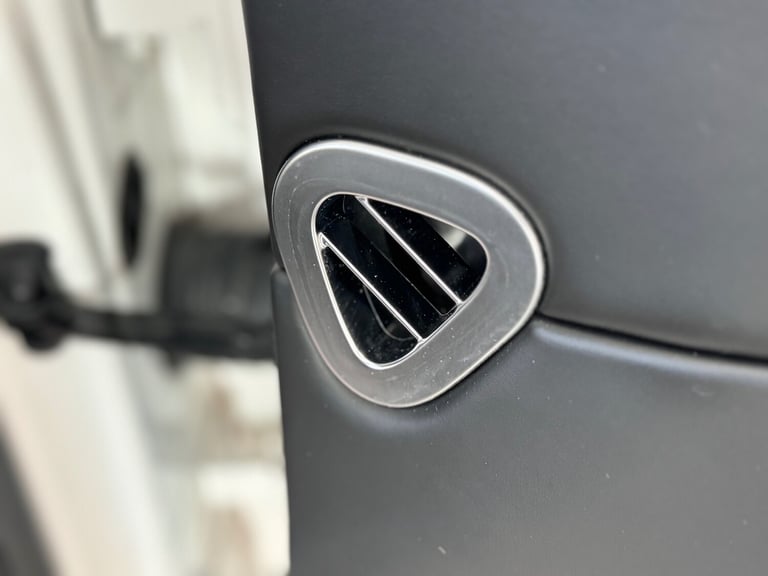 MASSIVE SPEC | NOT TO BE MISSED | IMMACULATE 