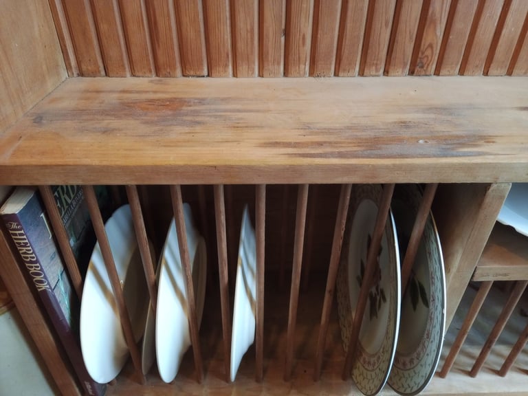Mountable Wooden Plate Rack. 