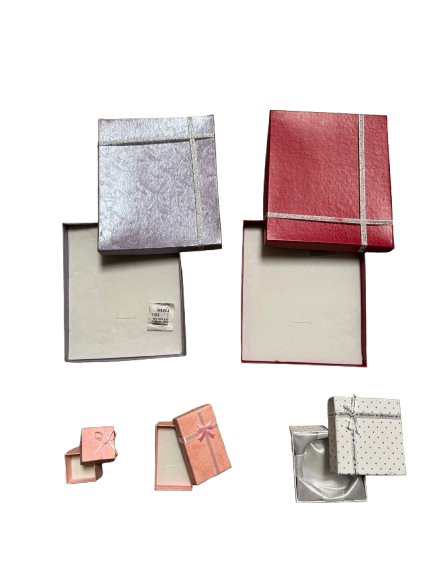 588 pcs Brand new all size  jewellery watch gift boxes xmas