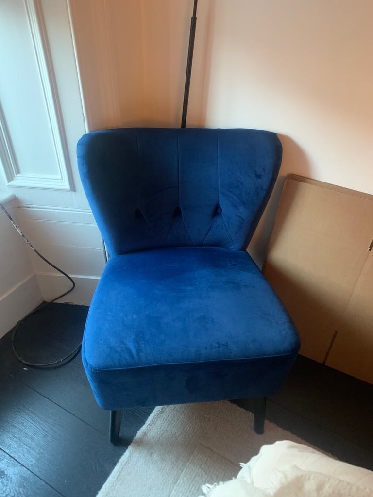Electric blue velvet accent chair 