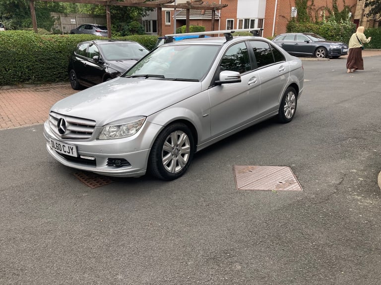 MERCEDES BENZ C200 EXCECUTIVE SE CDI AUTOMATIC