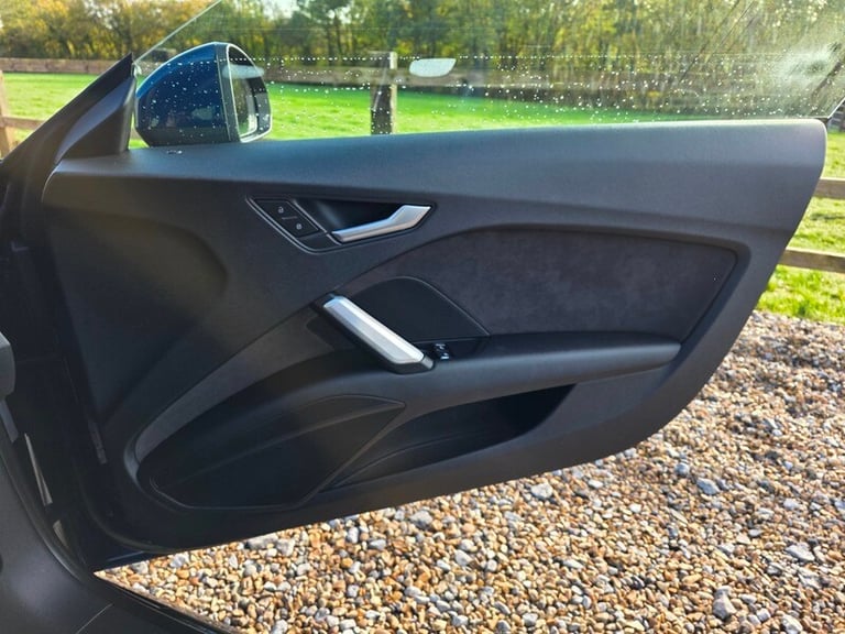 Audi TT TFSI QUATTRO S LINE