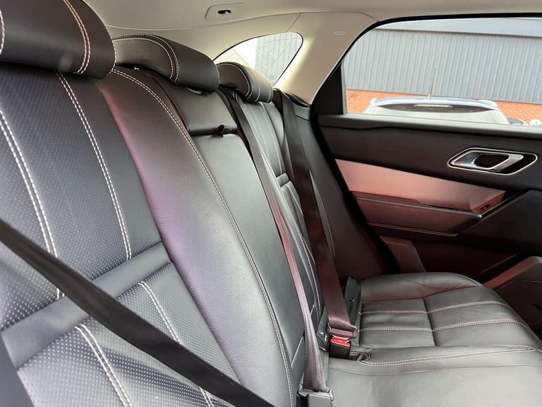 2017 Land Rover Range Rover Velar 2.0 D180 R-Dynamic S Auto 4WD Euro 6 (s/s) 5dr ESTATE Diesel Au...