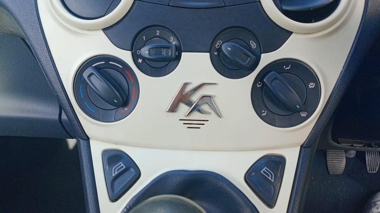 2013 Ford Ka 1.2 Edge 3dr [Start Stop] *SEPT 26 MOT* HATCHBACK Petrol Manual