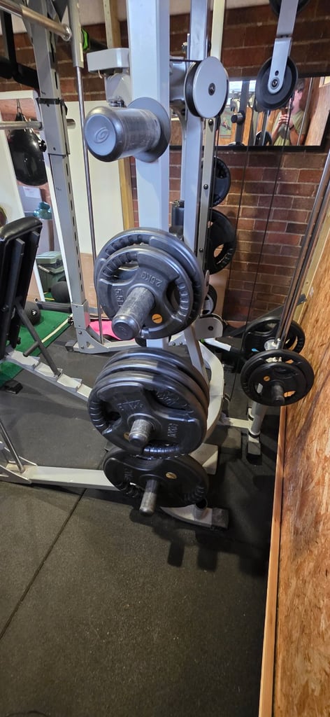 💪 Nautilus Multi Gym / Smith Machine – Full Body Setup