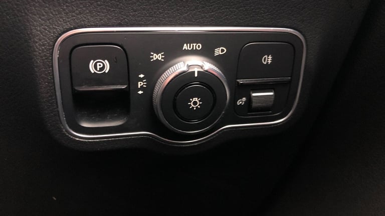 2021 Mercedes-Benz GLA GLA 200 AMG LINE EXECUTIV Hatchback Diesel Automatic