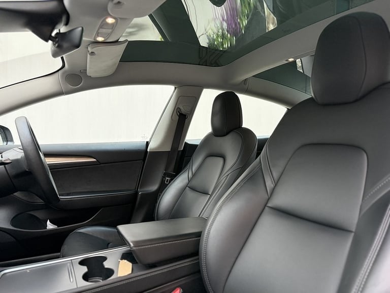 2022 Tesla Model 3 (Dual Motor) Long Range Saloon 4dr Electric Auto 4WDE (346 ps) Saloon Electric...
