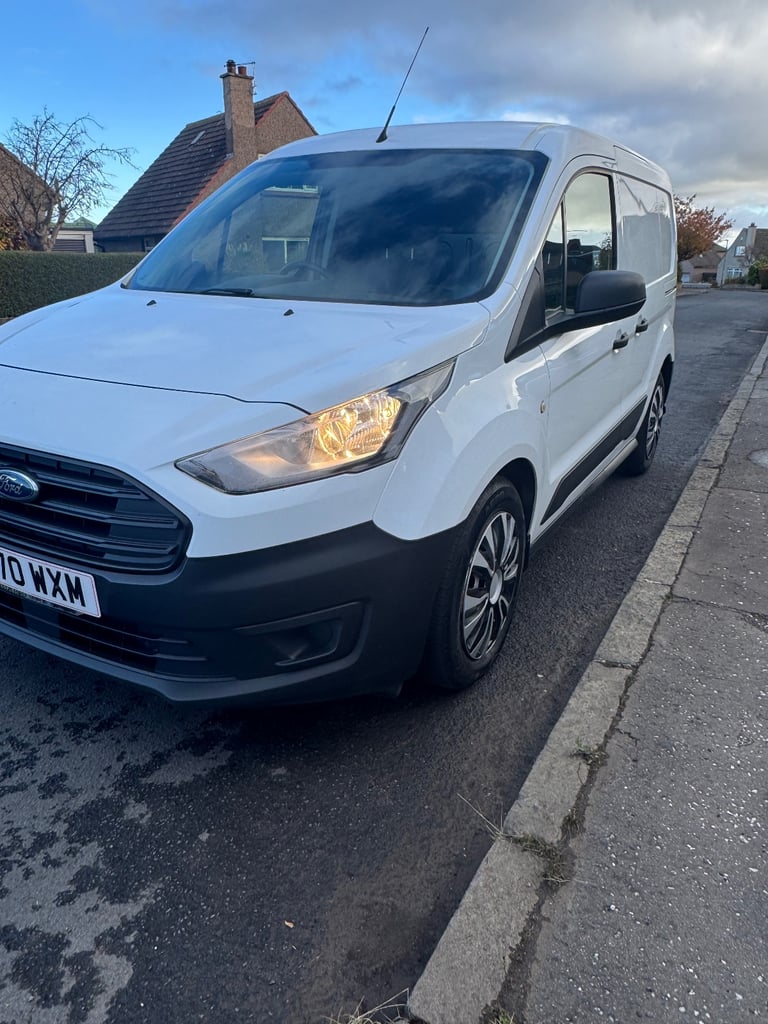FORD TRANSIT CONNECT 2020 