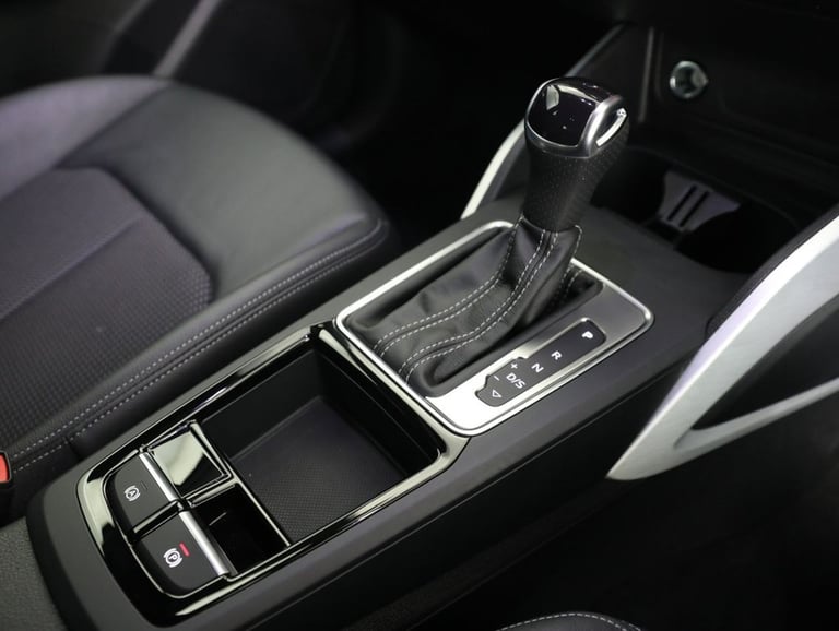 2024 Audi Q2 35 TFSI S Line 5dr S Tronic ESTATE PETROL Automatic