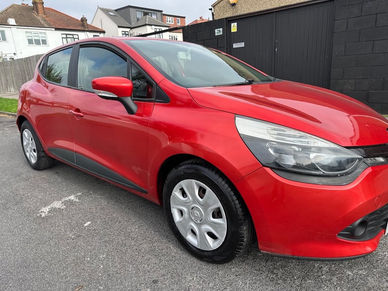 RENAULT CLIO 2013 1.2 Petrol 