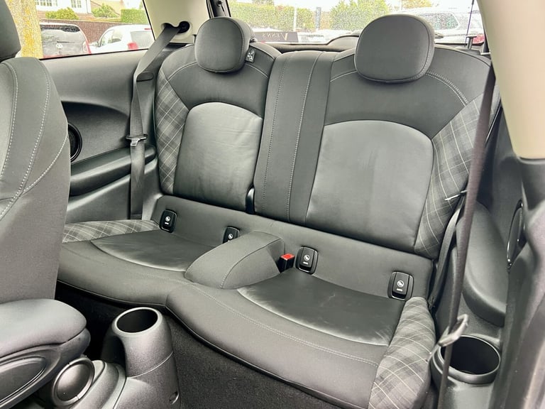 MINI HATCH 2.0 Cooper S 3-Door Hatch 2018