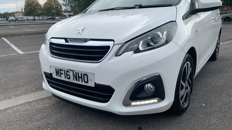 2016 Peugeot 108 1.2 PureTech Allure Hatchback 5dr Petrol Manual Euro 6 (82 ps) Hatchback Petrol ...