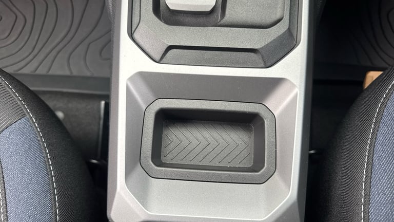 2024 Dacia Duster 1.6 Hybrid 140 Journey 5dr Auto HATCHBACK PETROL/ELECTRIC Automatic