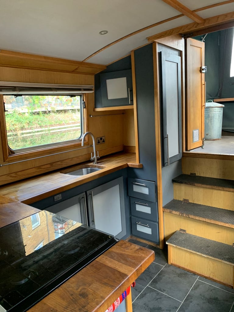 Canal Boat 55ft x 10ft Widebeam by Collingwood Boat Builders (2012) 4-6 berths