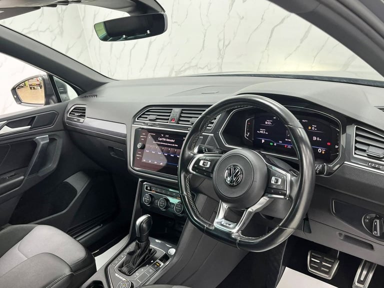 2020 Volkswagen Tiguan 2.0 TDI R-Line Tech SUV 5dr Diesel DSG 4Motion Euro 6 (s/s) (150 ps) ESTAT...