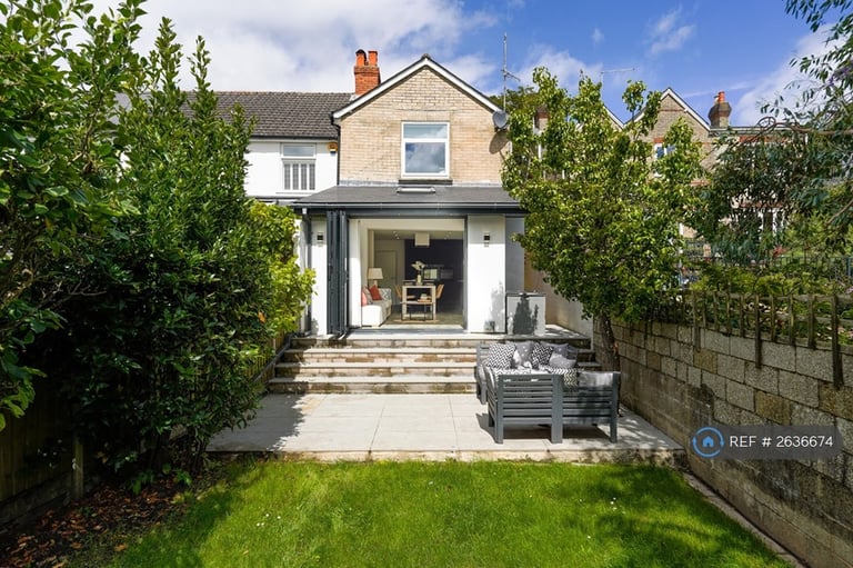 3 bedroom house in Church Road, Poole, BH14 (3 bed) (#2636674)