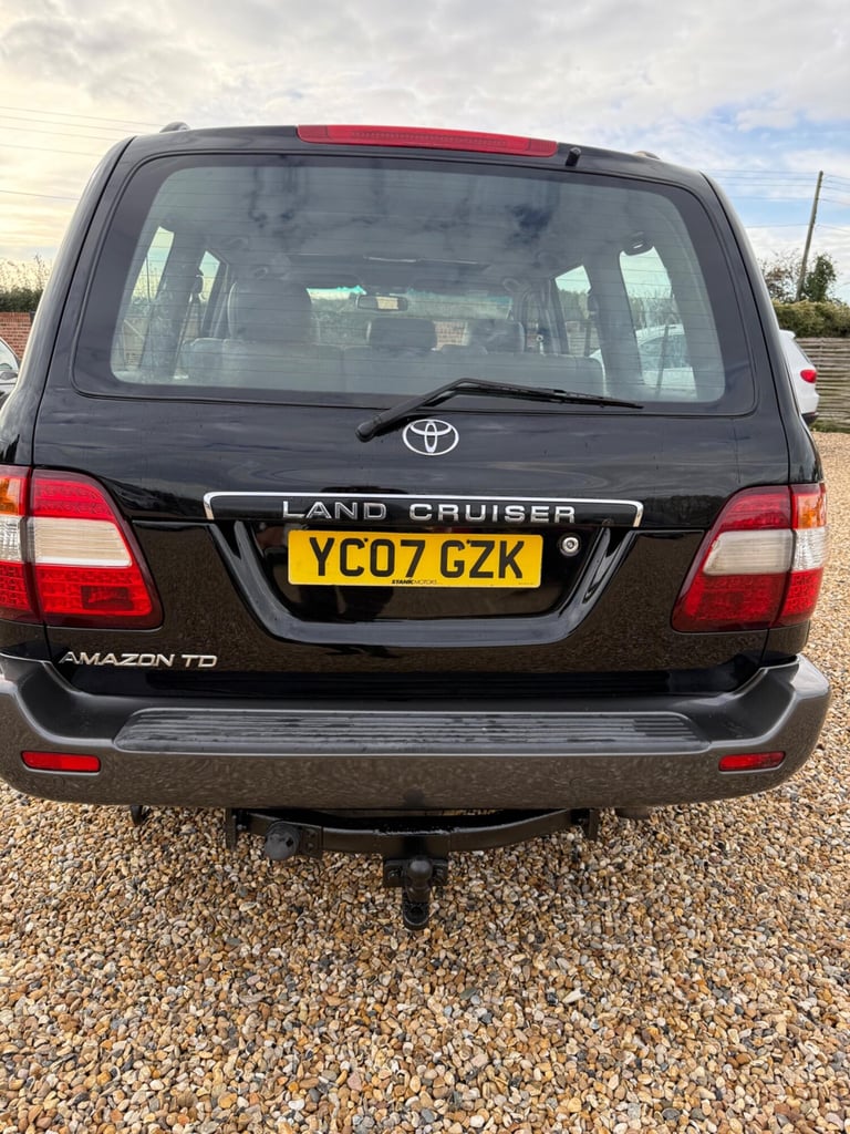  Toyota Land Cruiser Amazon 4.2 TD SUV 5dr Diesel Automatic (282 g/km, 201 bhp) Diesel Automatic