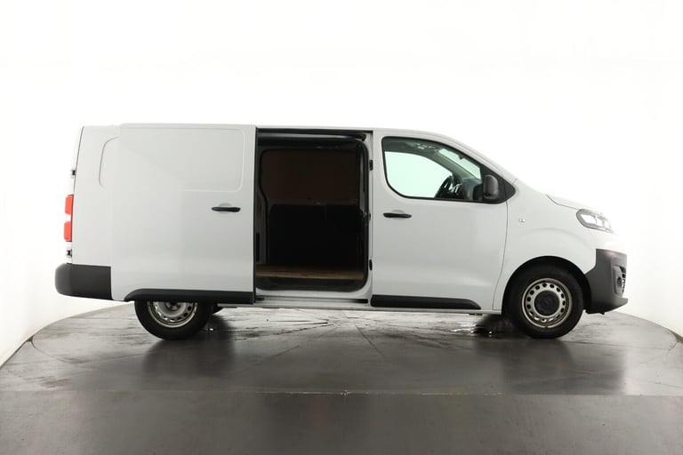 2022 Vauxhall Vivaro 2900 1.5D 100PS Dynamic H1 Van Panel Van Diesel Manual