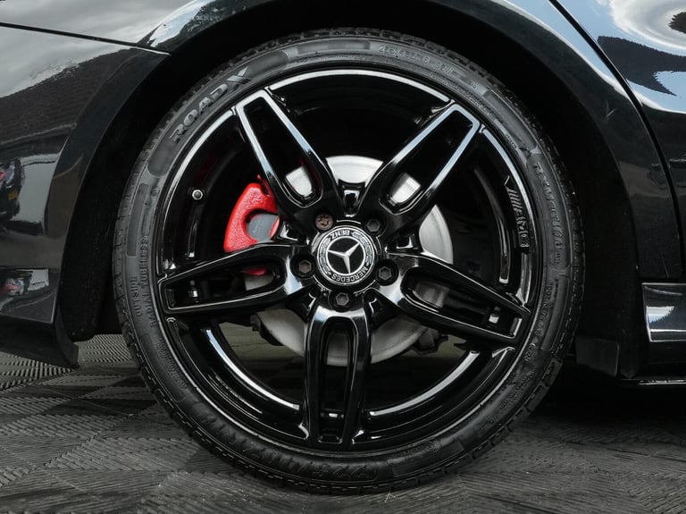 2015 Mercedes-Benz CLA CLA 220d AMG Sport 4Matic 4dr Tip Auto SALOON DIESEL Automatic