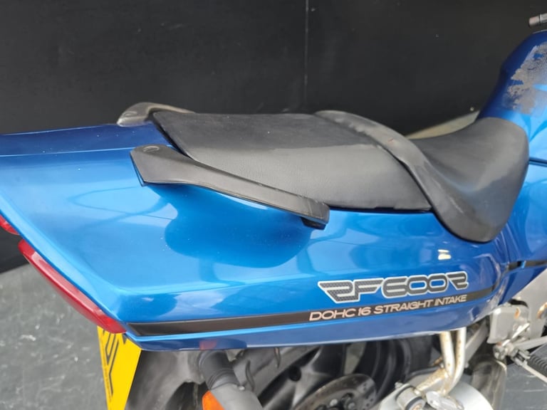 SUZUKI RF 600 RV PROJECT BIKE HPI CLEAR