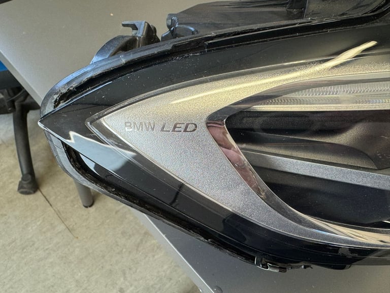BMW 3 Series G20/G21 Genuine LED Headlights (2018-2021) – Driver & Passenger Side