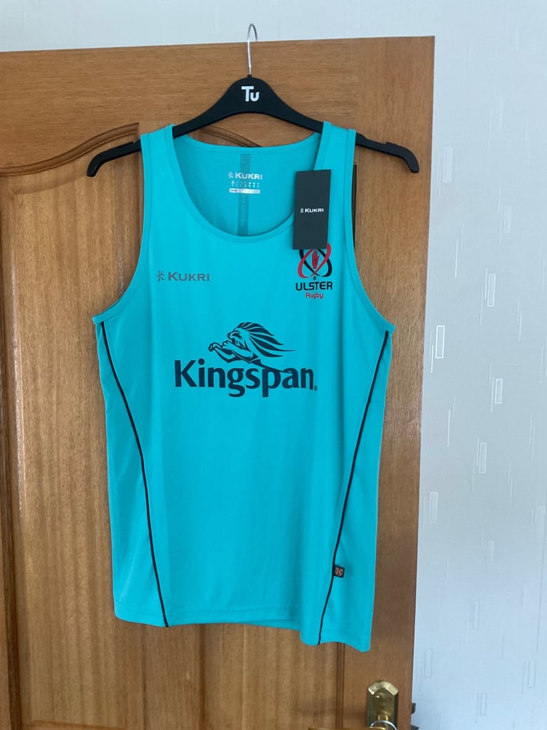 image for RUGBY UNION IRELAND VEST TOP NEW SIZE S RRP £32 free to view