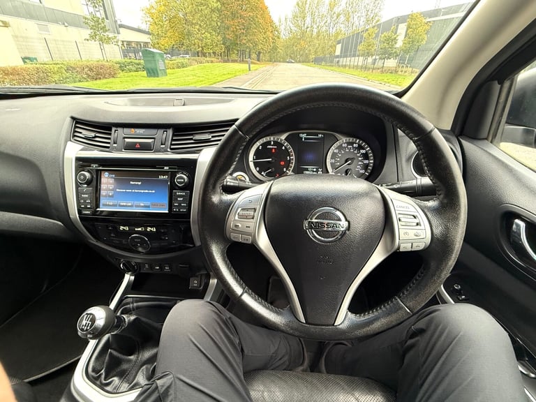 2017 Nissan Navara Double Cab Pick Up Tekna 2.3dCi 190 4WD PICK UP Diesel Manual