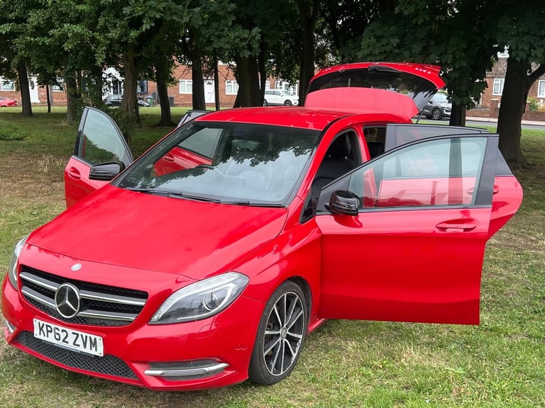 2013 Mercedes-Benz B Class B200 CDI BlueEFFICIENCY Sport 5dr Auto MPV Diesel Automatic