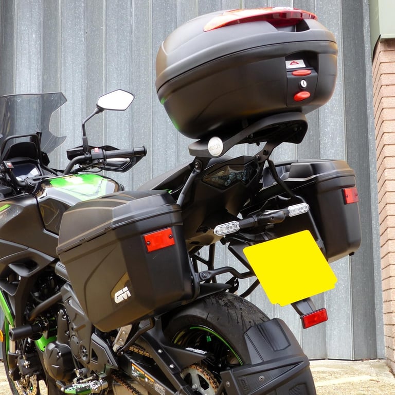 2022 KAWASAKI VERSYS 650, IMMACULATE LOW MILEAGE MOTORCYCLE WITH FULL HISTORY.