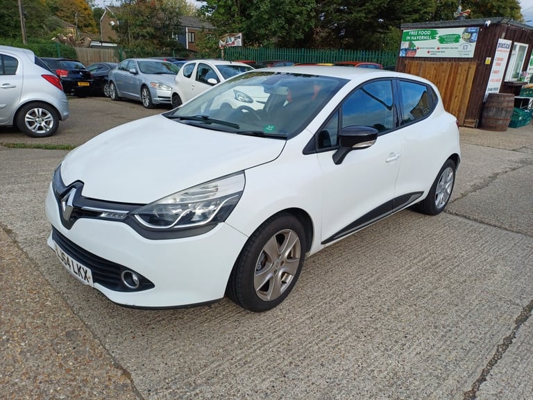 2014 Renault Clio 1.2 16V Dynamique MediaNav 5dr HATCHBACK Petrol Manual