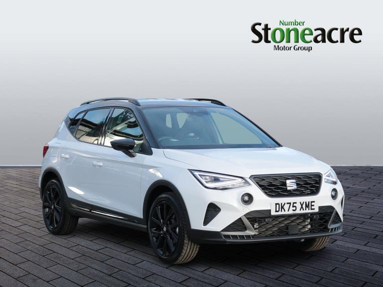 2025 SEAT Arona 1.0 TSI FR Black Edition SUV 5dr Petrol Manual Euro 6 (s/s) (115 ps) HATCHBACK Pe...