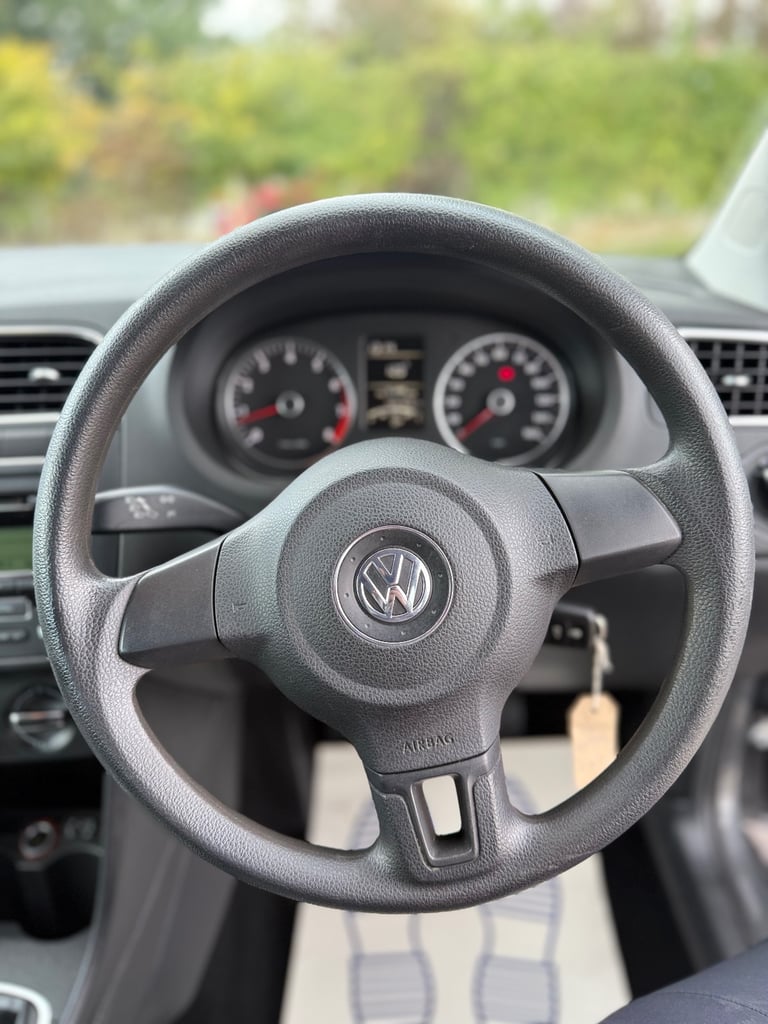 Volkswagen, POLO, Hatchback, 2010, Manual, 1390 (cc), 5 doors