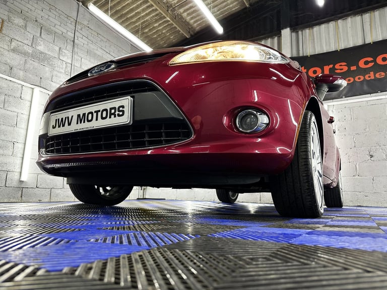 2011 Ford Fiesta 1.6 Titanium Hatchback 5dr Petrol Manual (134 g/km  118 bhp)