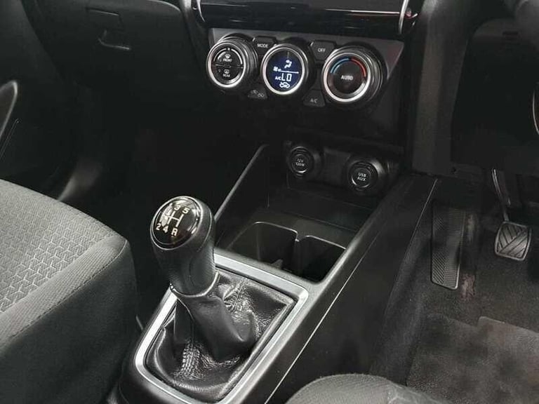 2019 Suzuki Swift 1.0 Boosterjet GPF SHVS SZ5 Hatchback 5dr HATCHBACK Petrol/Electric Hybrid Manual