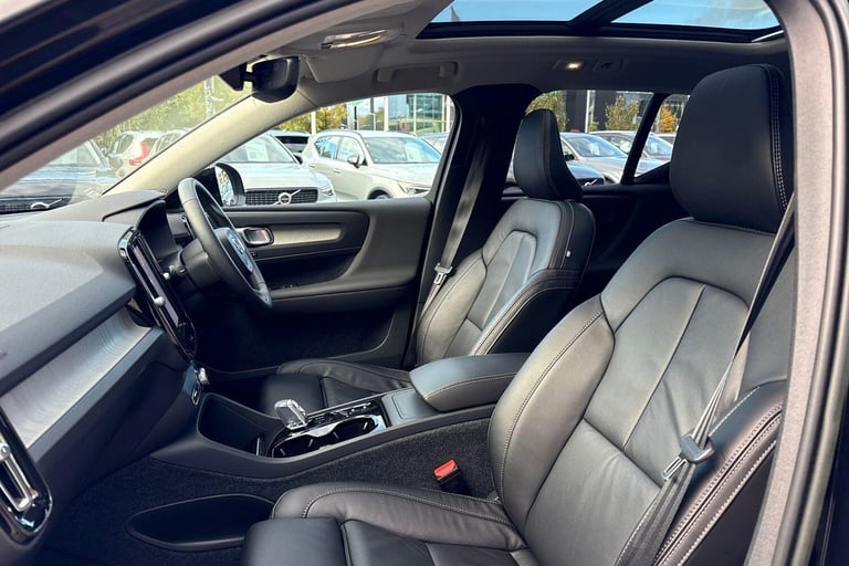 2022 Volvo XC40 2.0 B4 MHEV Ultimate SUV 5dr Petrol Hybrid DCT Auto Euro 6 (s/s) (197 ps) ESTATE ...