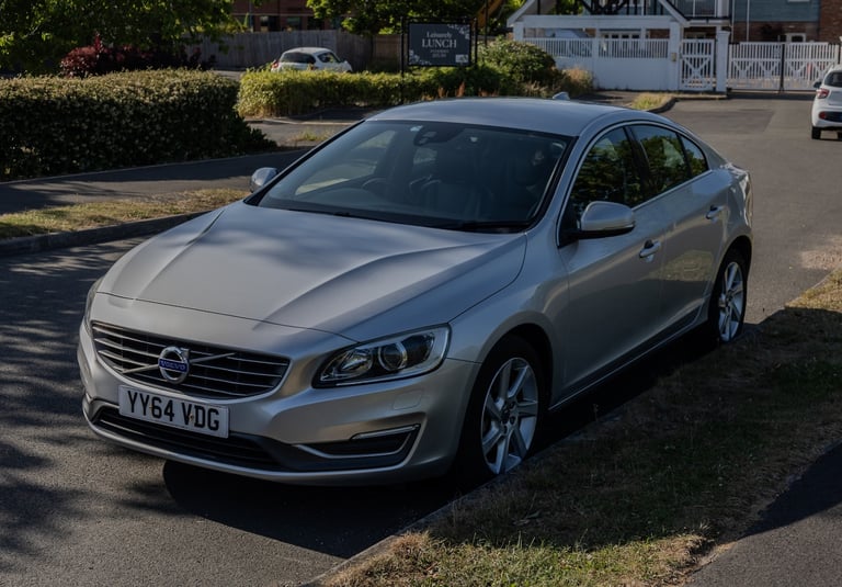 VOLVO S60 2014 Silver Automatic