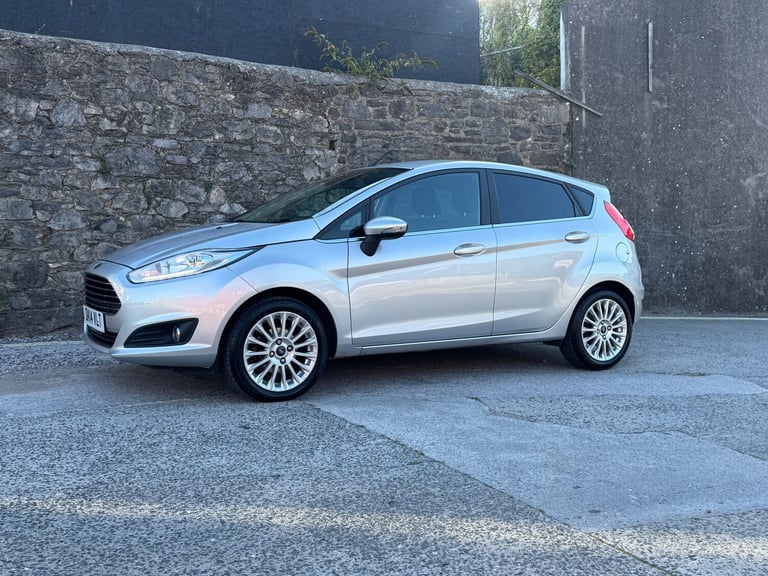 image for 2014 Ford Fiesta 1.0 Titanium Hatchback 5dr Petrol Manual Euro 5 (s/s) (80 ps)