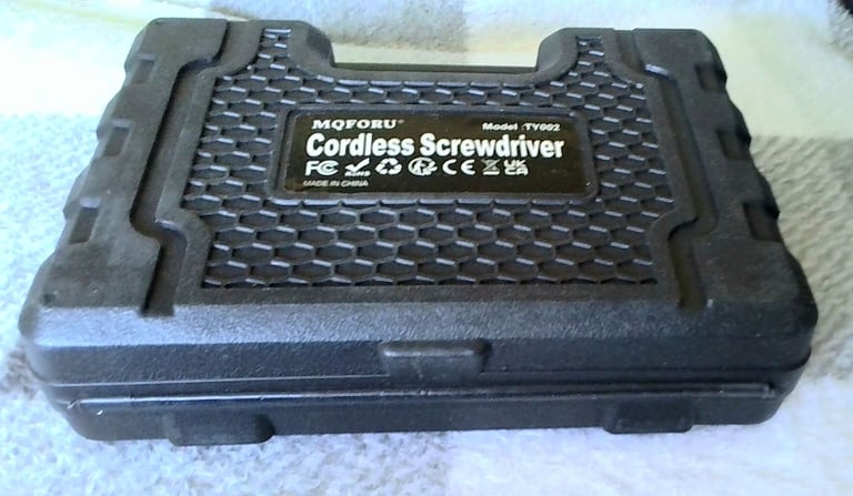 image for SCREWDRIVER, ICE CREAM MAKER, FRUIT TEAS IN 2 BOXES, CROCHET KIT