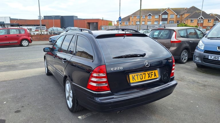 2007 Mercedes-Benz C Class Estate C220 CDI 2.2 Diesel Avantgarde SE Auto From £3,895 + Retail Pac...