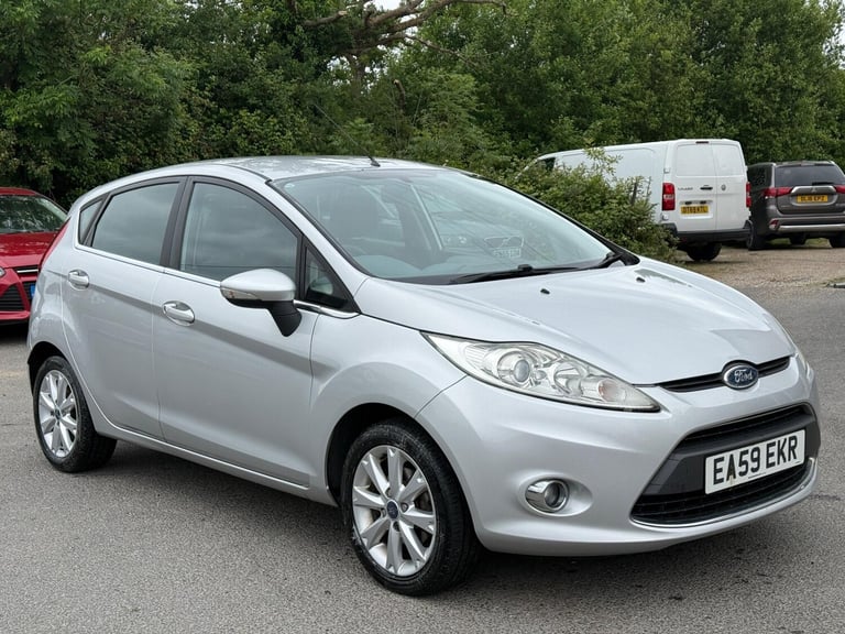 2009 Ford Fiesta 1.4 Zetec 5dr HATCHBACK Petrol Manual