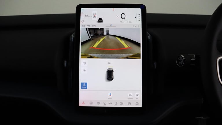 2025 Volvo EX30 Twin Performance Plus (Harman Kardon Sound, Apple CarPlay, BLIS) ESTATE Electric ...