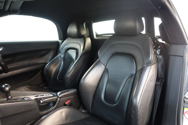 2007 Audi TT 3.2 TFSI V6 Roadster 2dr Petrol S Tronic quattro Euro 4 (250 ps) Convertible Petrol ...