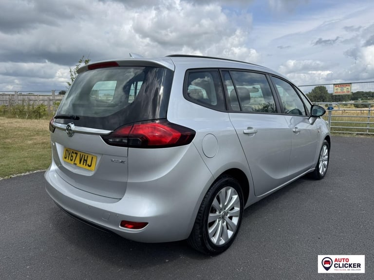 2017 Vauxhall Zafira Tourer 1.6 CDTi ecoFLEX Design MPV 5dr Diesel Manual Euro 6 (s/s) (134 ps) M...