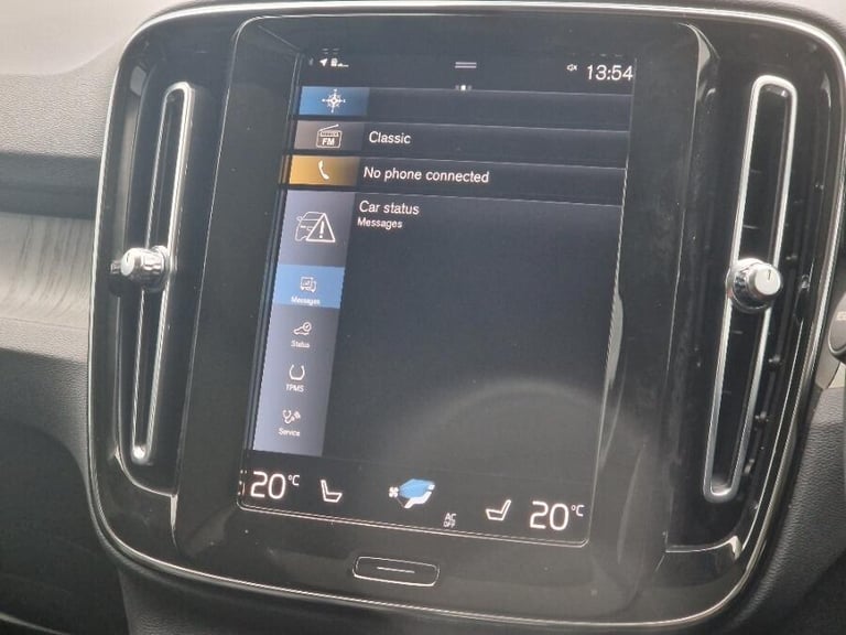 2022 Volvo XC40 2.0 B4 MHEV Inscription Pro SUV 5dr Petrol Hybrid DCT Auto AWD Euro 6 (s/s) ESTAT...