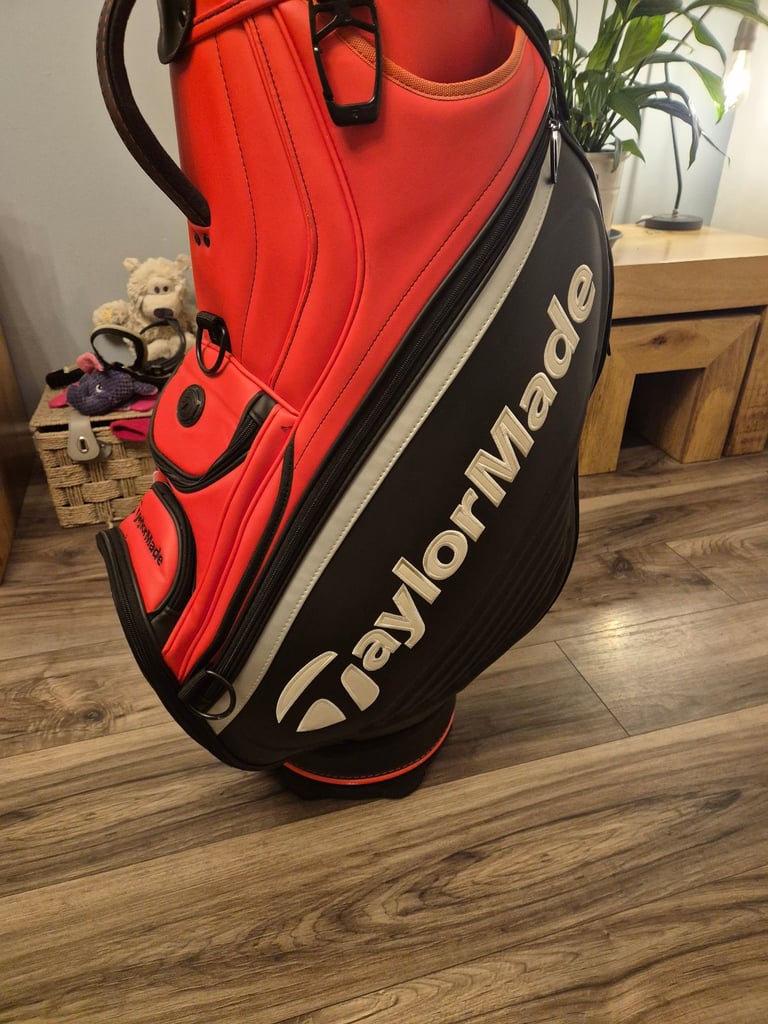 taylor made tour bag 