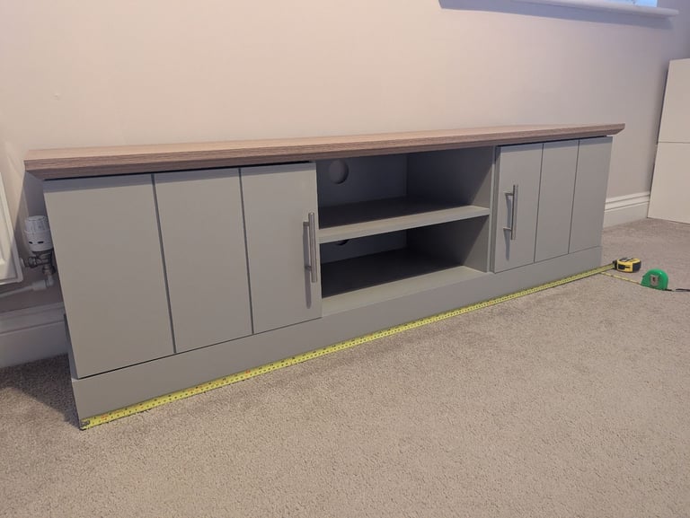 TV Unit