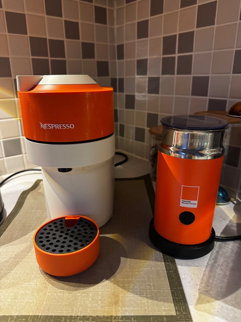 Vertuo Pop Pantone Edition