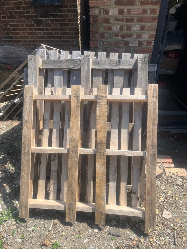 Pallets FREE for collection 