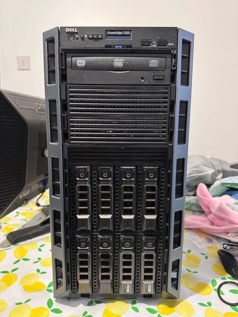 image for Dell Poweredge T430 - 1x 2690 V4 - 64GB - 7x 2TB Storage